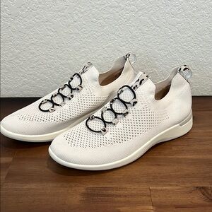 Women's White Knit Sneakers